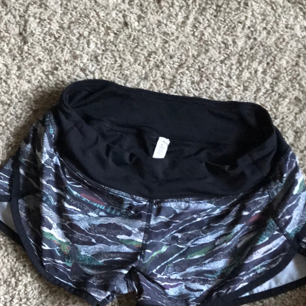 Lulu lemon shorts